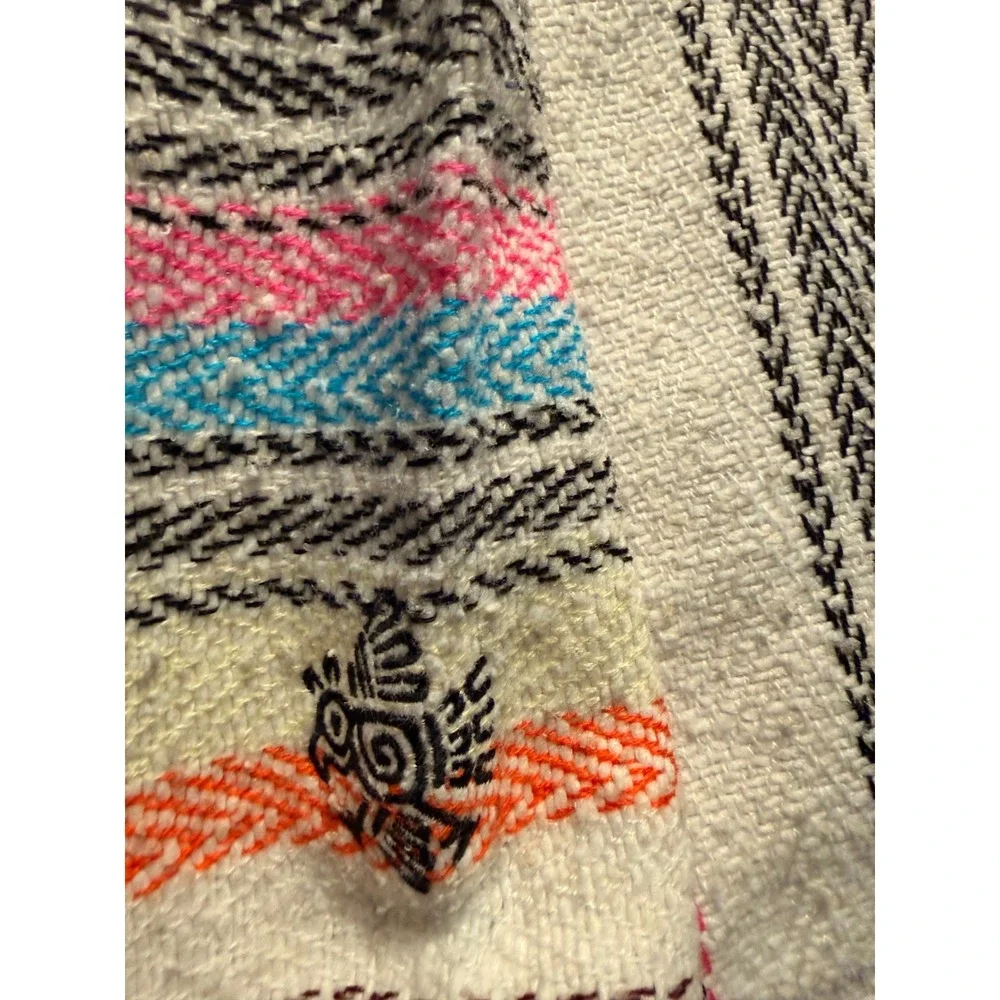 Poncho hoodie artesanias Mr Molina 42 L 44